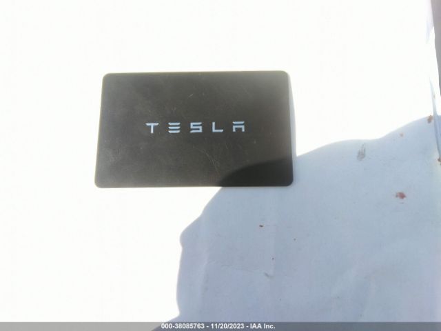 2023 TESLA MODEL Y 7SAYGDEE8PA100269 Photo 10