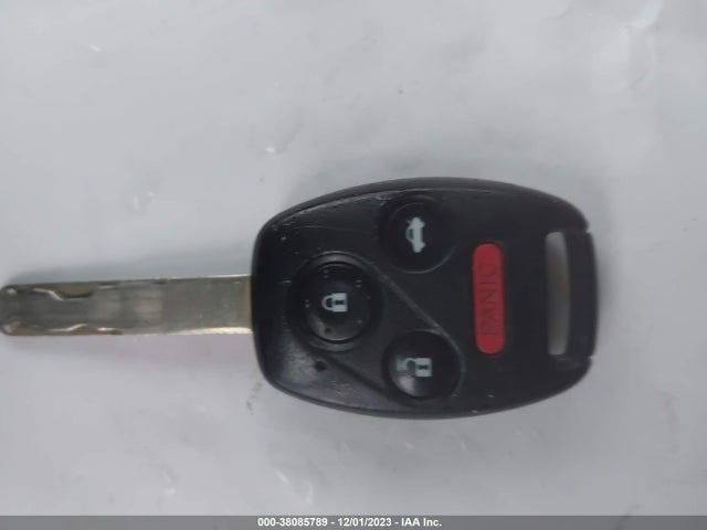 2013 HONDA CIVIC LX VIN: 2HGFB2F51DH563628