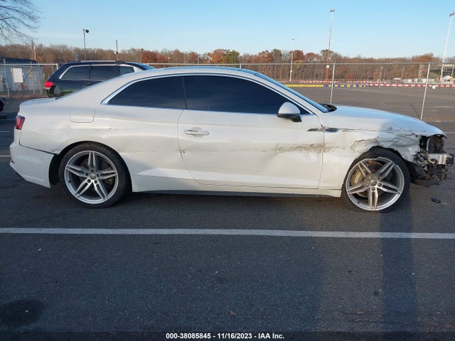 Audi A5 2.0t Premium 2018 WAUUNAF56JA100527 Image 13