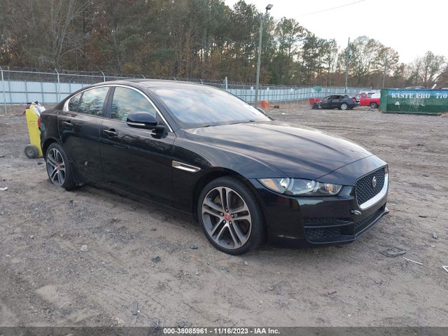 2017 JAGUAR XE SAJAD4BV9HA957680 Photo 0