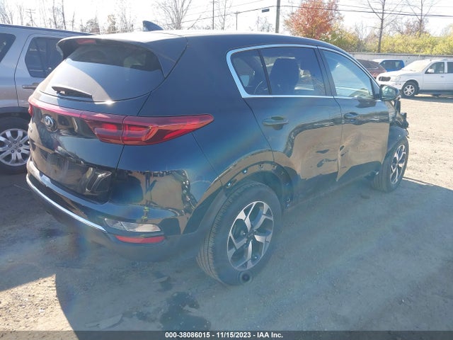 2021 KIA SPORTAGE LX VIN: KNDPMCAC9M7942140