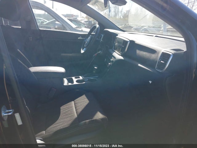2021 KIA SPORTAGE LX VIN: KNDPMCAC9M7942140
