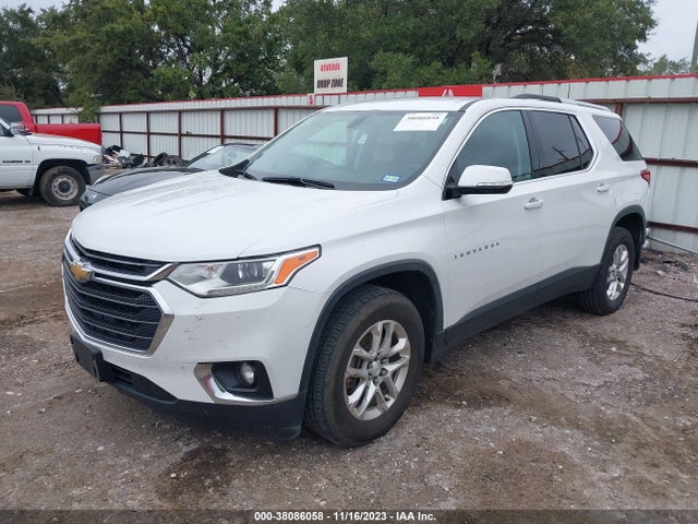 Chevrolet Traverse 1lt 2018 1GNERGKW3JJ124790 Image 2