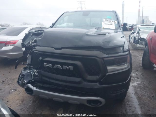 1C6SRFETXKN689241 RAM 1500 Sport/rebel