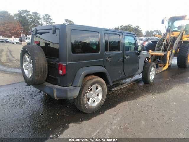 2016 JEEP WRANGLER UNLIMITED SPORT VIN: 1C4BJWDG5GL197109