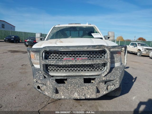 1GT120E8XFF564192 GMC Sierra 2500hd Denali