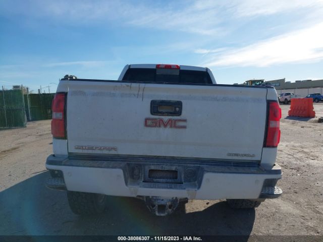 1GT120E8XFF564192 GMC Sierra 2500hd Denali
