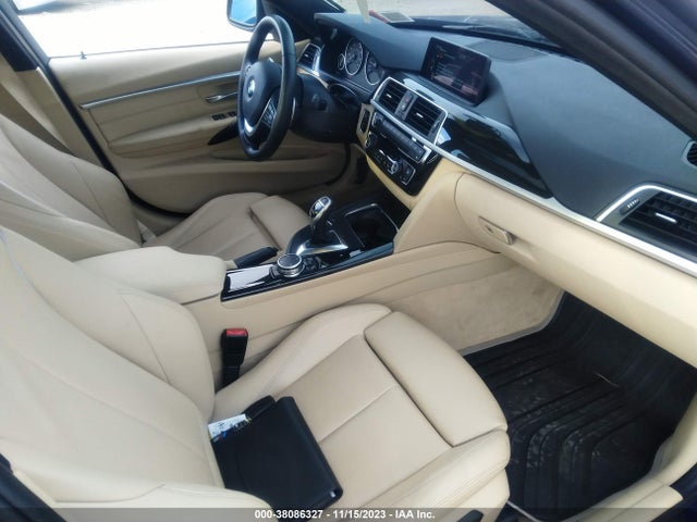 WBA8E9G54GNT82053 BMW 328I