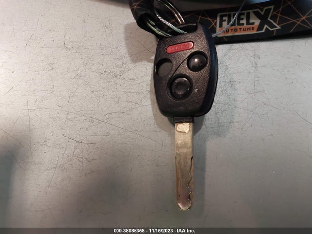 2006 HONDA CIVIC LX VIN: 2HGFG12636H524651