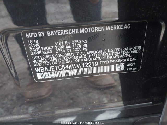 BMW 540i Xdrive 2019 WBAJE7C54KWW12219 Image 9