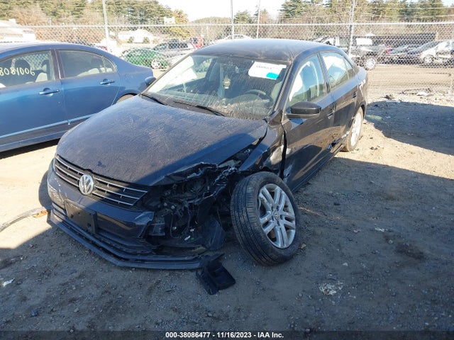 3VW2B7AJ4JM213368 Volkswagen Jetta 1.4t S