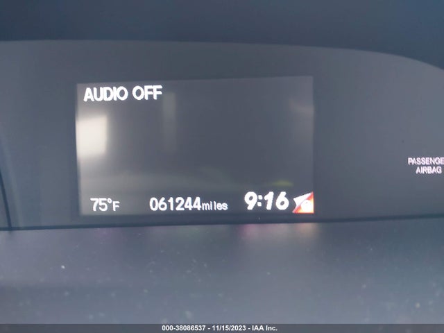 2015 HONDA CIVIC LX VIN: 19XFB2F52FE086852
