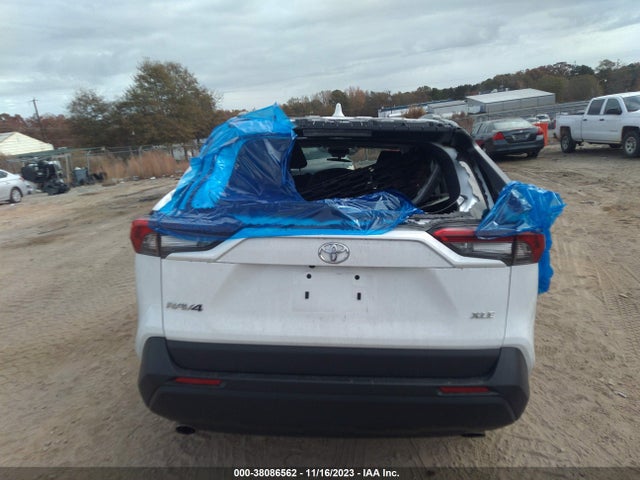 2022 TOYOTA RAV4 XLE VIN: 2T3W1RFV4NW204656