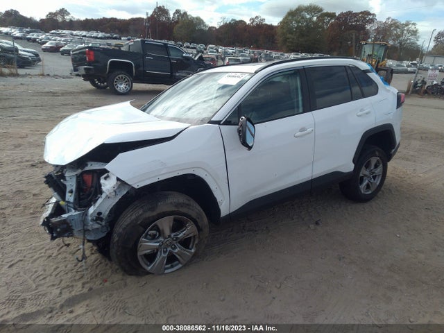 2022 TOYOTA RAV4 XLE VIN: 2T3W1RFV4NW204656