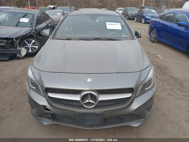 WDDSJ4EB9FN196609 Mercedes-Benz CLA-Class