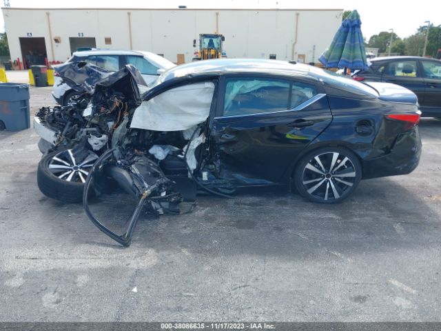 1N4BL4CV7NN317692 Nissan Altima Sr Fwd