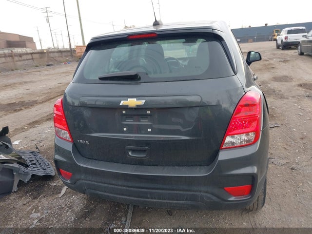 Chevrolet TRAX LS 2019 3GNCJKSB0KL336409 Image 17