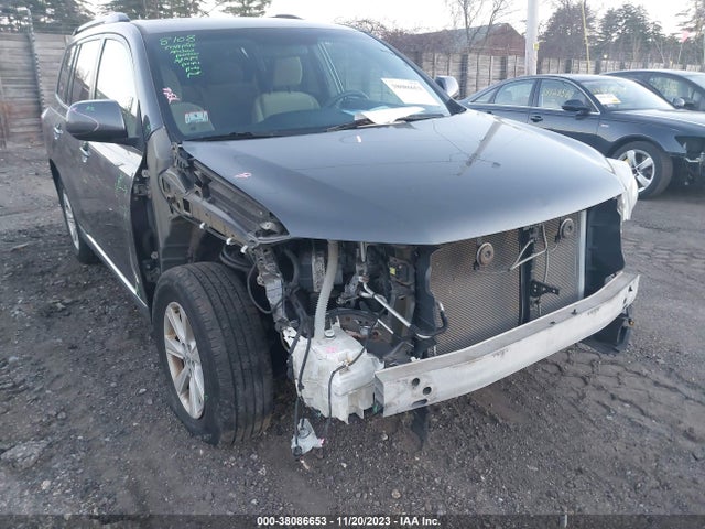 2012 TOYOTA HIGHLANDER BASE V6 VIN: 5TDBK3EH6CS151574