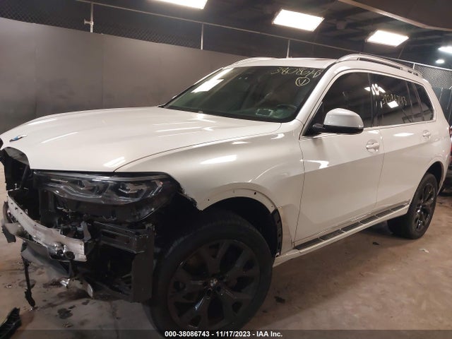 BMW X7 Xdrive40i 2021 5UXCW2C06M9G36024 Image 2