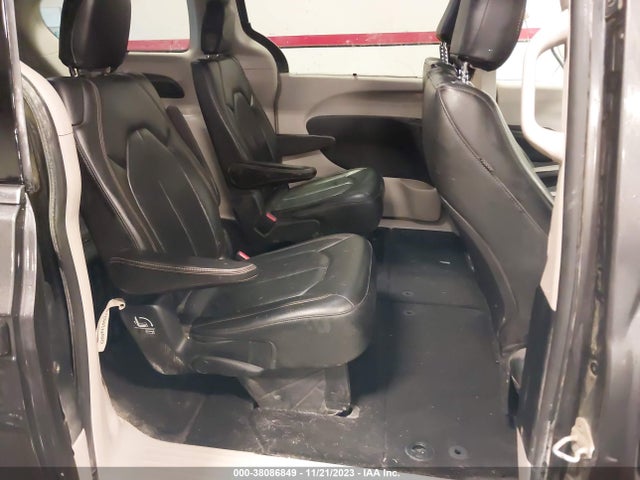 2C4RC1BG3HR667516 Chrysler Pacifica Touring-l