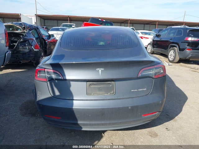 Tesla Model 3 Performance/long Range 2019 5YJ3E1EB5KF209768 Image 16