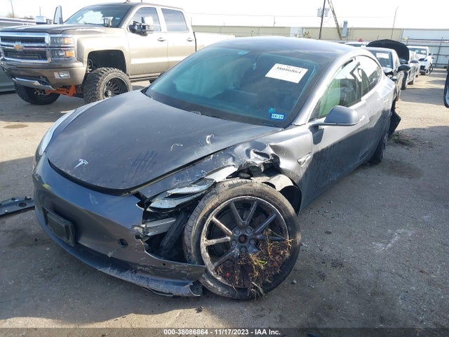Tesla Model 3 Performance/long Range 2019 5YJ3E1EB5KF209768 Image 2