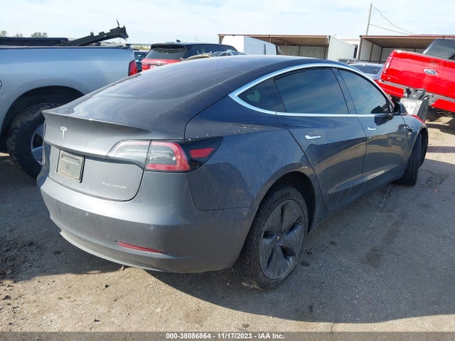 Tesla Model 3 Performance/long Range 2019 5YJ3E1EB5KF209768 Image 4