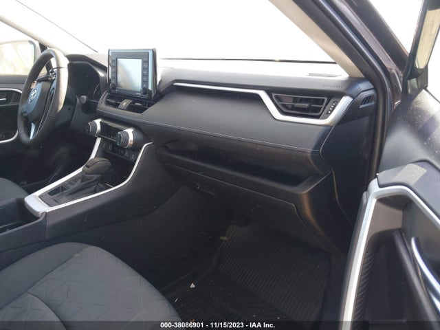 2022 TOYOTA RAV4 XLE VIN: 2T3P1RFV4NC284885