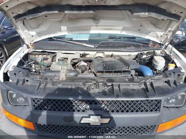 2010 CHEVROLET EXPRESS 3500 DIESEL VIN: 1GC2GUBL1A1180409