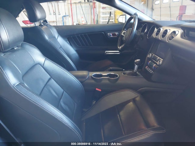 Ford Mustang Ecoboost Premium 2021 1FATP8UH4M5107896 Image 5