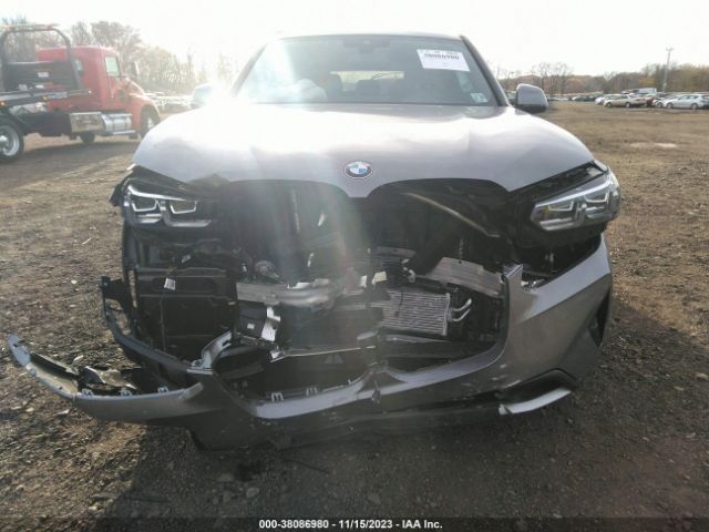 5UX53DP04P9S48735 BMW X3 Xdrive30i