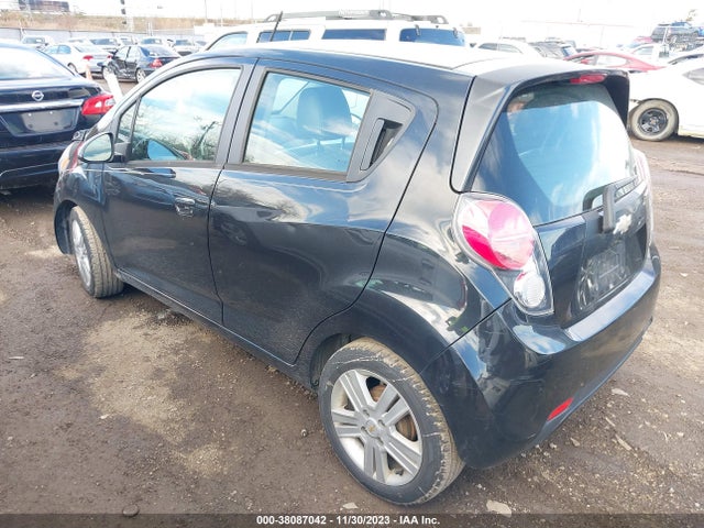 Chevrolet SPARK LS 2015 KL8CB6S97FC756320 Image 3