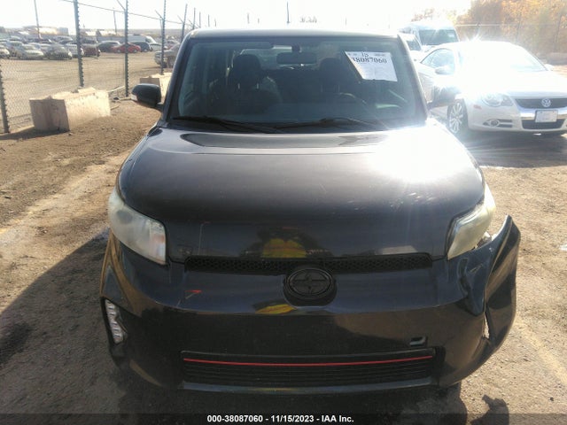 Scion Xb 686 Parklan Edition 2015 JTLZE4FE5FJ080809 Image 12