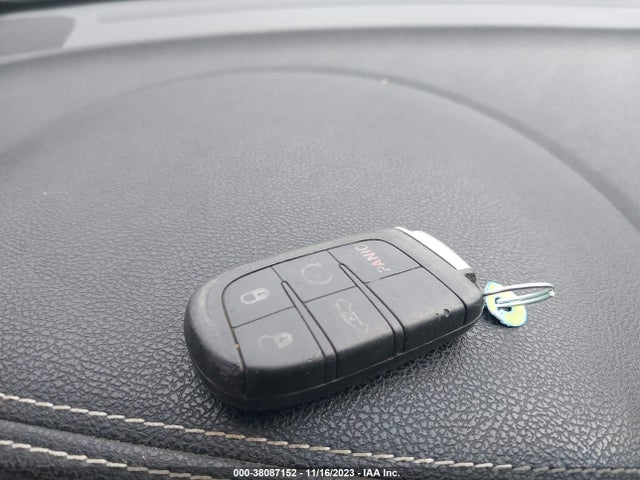 Chrysler 300 S 2014 2C3CCAGT7EH222536 Image 11