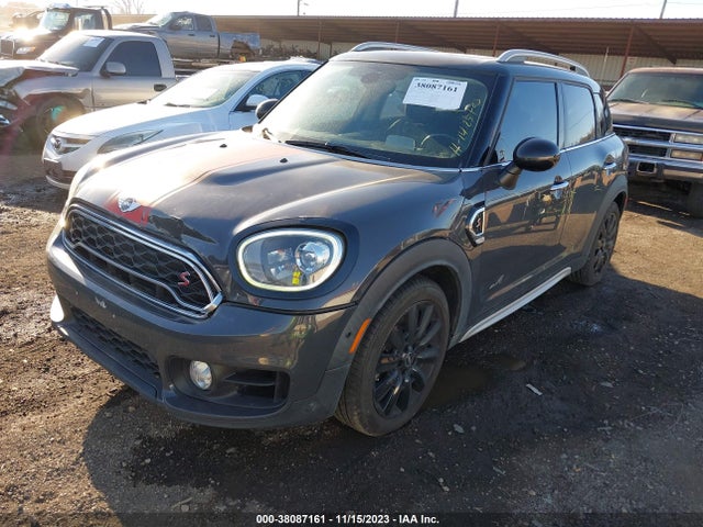 2018 MINI COUNTRYMAN WMZYT5C32J3D82807 Photo 1