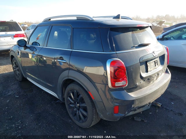 2018 MINI COUNTRYMAN WMZYT5C32J3D82807 Photo 2