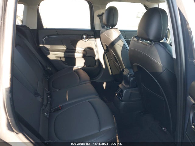 2018 MINI COUNTRYMAN WMZYT5C32J3D82807 Photo 7