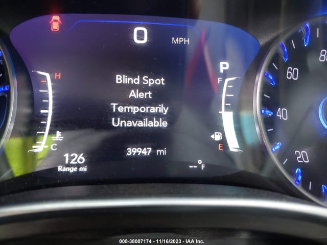 Chrysler Pacifica Limited 2017 2C4RC1GG2HR670318 Image 16