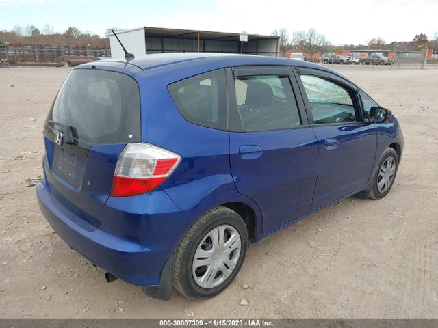 2010 HONDA FIT VIN: JHMGE8H25AC005276