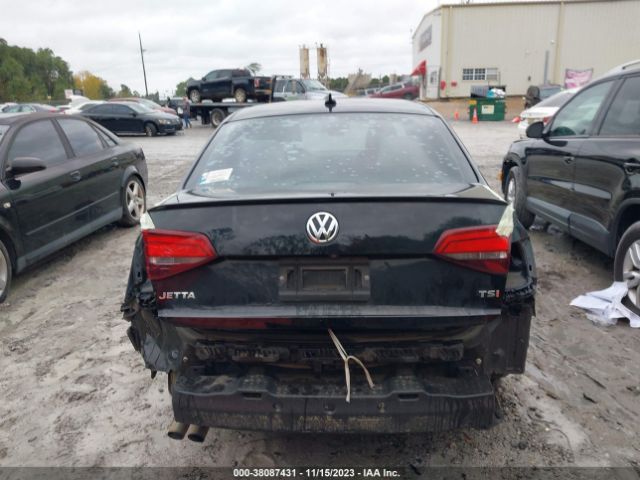 3VWD17AJ1GM245232 Volkswagen Jetta 1.8t Sport