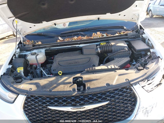 Chrysler Pacifica Touring L 2022 2C4RC1BG9NR228994 Image 10