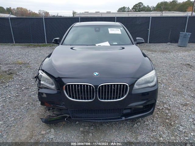 BMW 740I 2015 WBAYA6C58FGK16542 Image 11