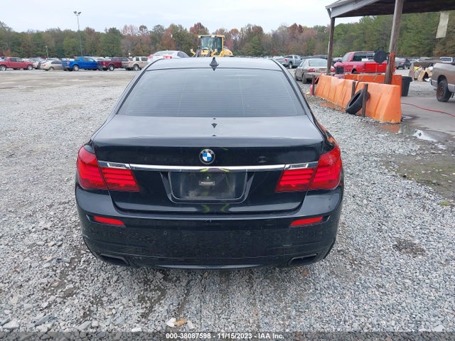 BMW 740I 2015 WBAYA6C58FGK16542 Image 15