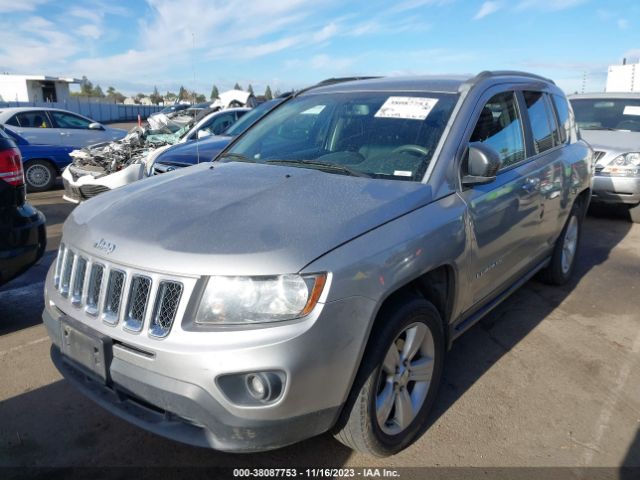 1C4NJCBA2GD634245 Jeep Compass Sport