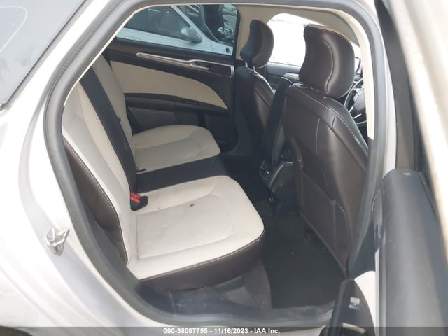Ford FUSION SE 2019 3FA6P0HD9KR160383 Image 8