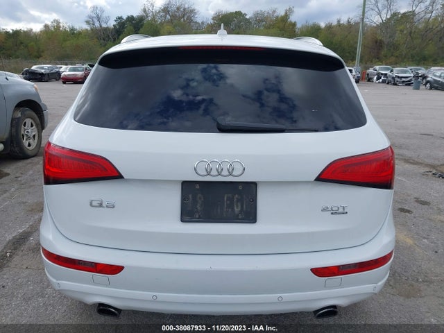 Audi Q5 2.0t Premium 2014 WA1LFAFP4EA073275 Image 16