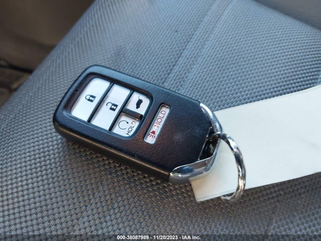 Honda CR-V EX 2019 5J6RW1H50KA004469 Image 11