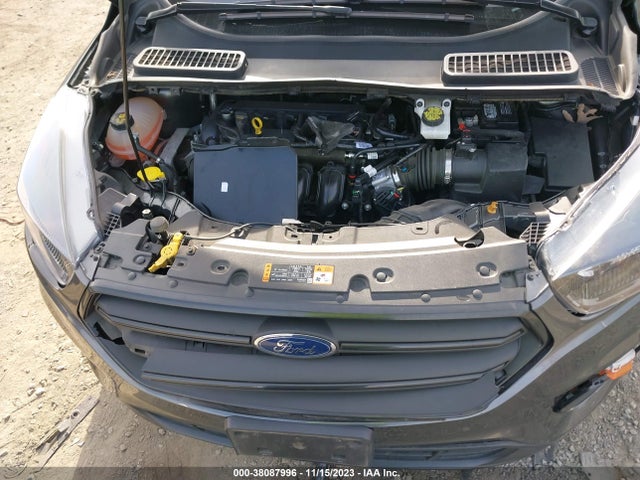 2018 FORD ESCAPE S VIN: 1FMCU0F7XJUD60601