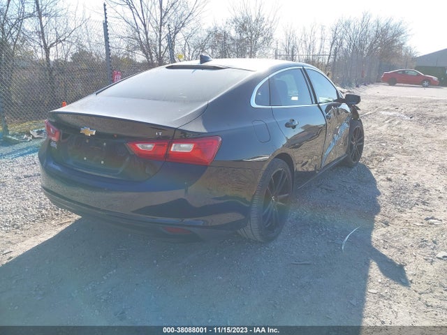 Chevrolet MALIBU LT 2018 1G1ZD5ST2JF153681 Image 4