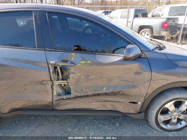 3CZRU6H30NM762952 Honda Hr-v Awd Lx
